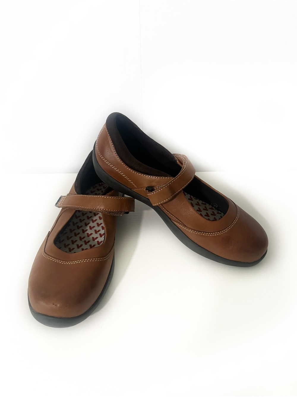 Anodyne No. 19 Cognac Mary Jane’s 
Sz 7 1/2W